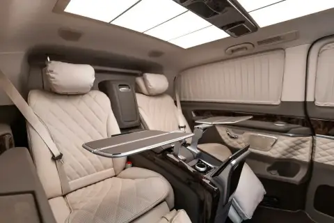 Mercedes-Benz V-Класс 300, Iii (W447) Рестайлинг 2022 — миниатюра 1