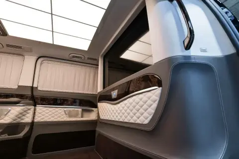 Mercedes-Benz V-Класс 300, Iii (W447) Рестайлинг 2022 — миниатюра 7