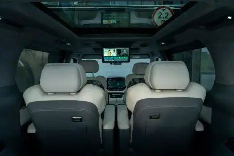Zeekr 009, I 2023 — миниатюра 9
