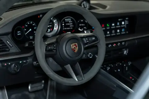 Porsche 911 Turbo S, Viii (992) 2023 — миниатюра 7
