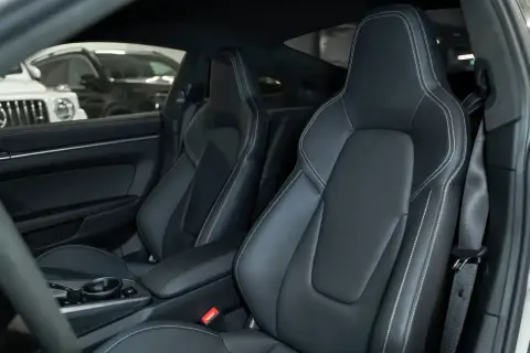 Porsche 911 Turbo S, Viii (992) 2023 — миниатюра 9