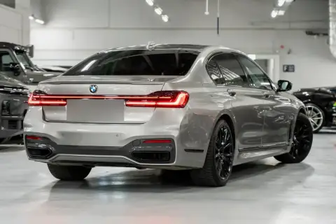 BMW 7 Серии, Vi (G11/G12) Рестайлинг 2019 — миниатюра 5