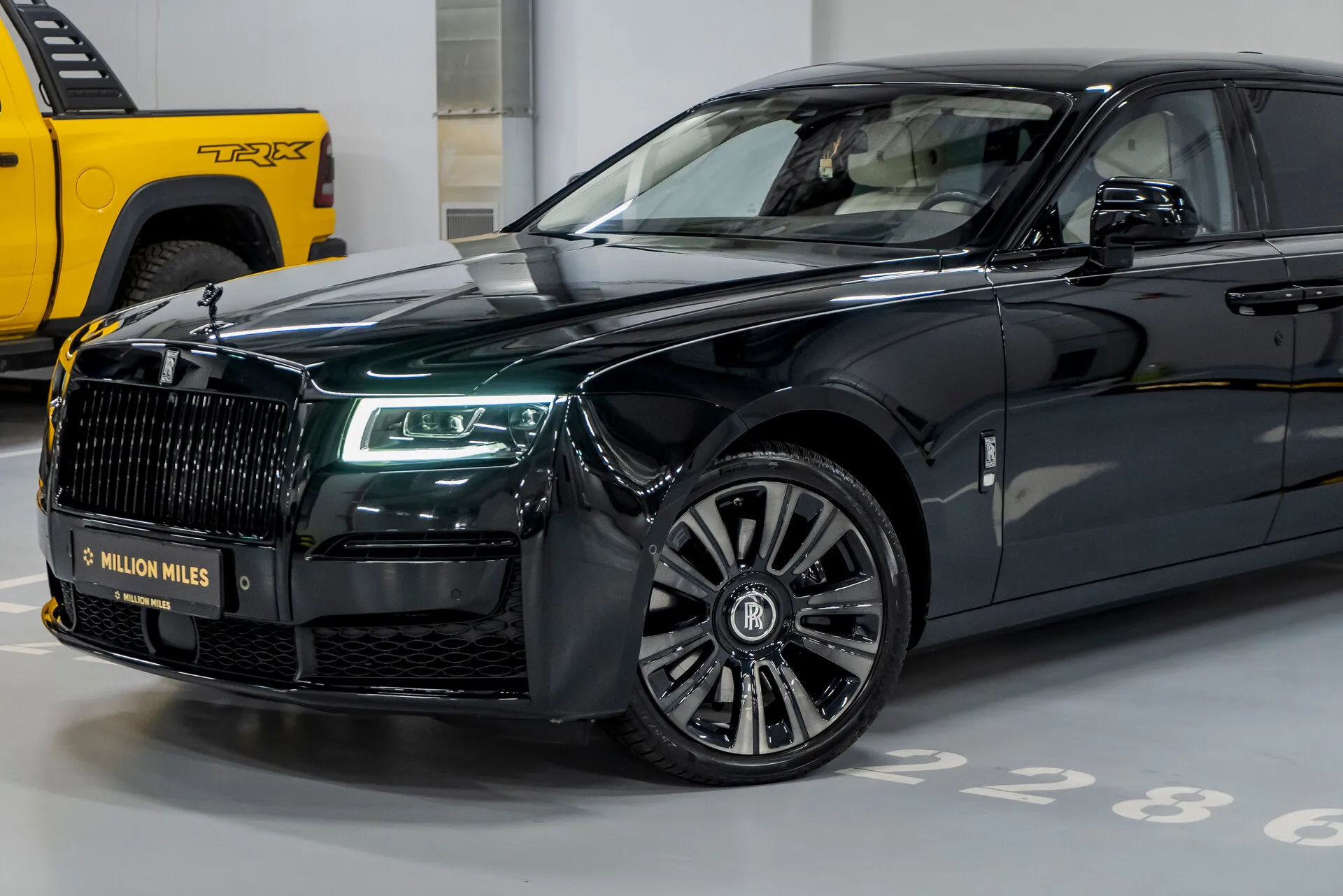 Rolls-Royce Ghost Ewb, Ii 2021 фото 10
