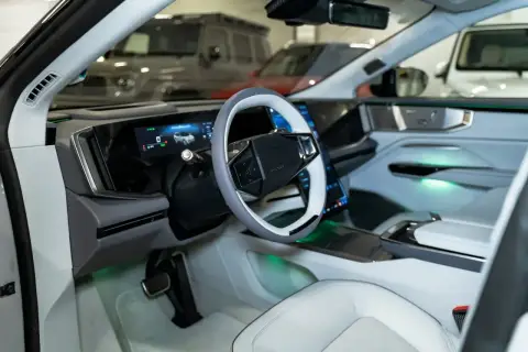 HiPhi Y, I 2023 — миниатюра 8