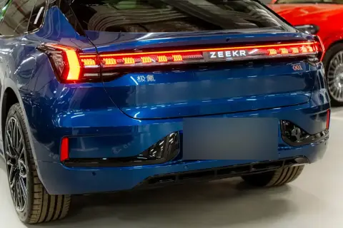 Zeekr 001, I 2023 — миниатюра 10