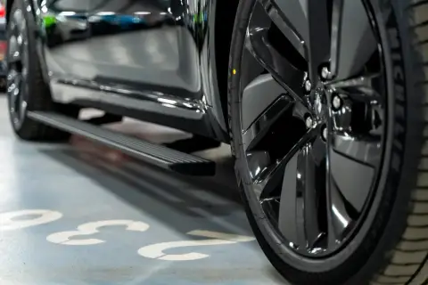 Li Auto L9, I 2024 — миниатюра 2