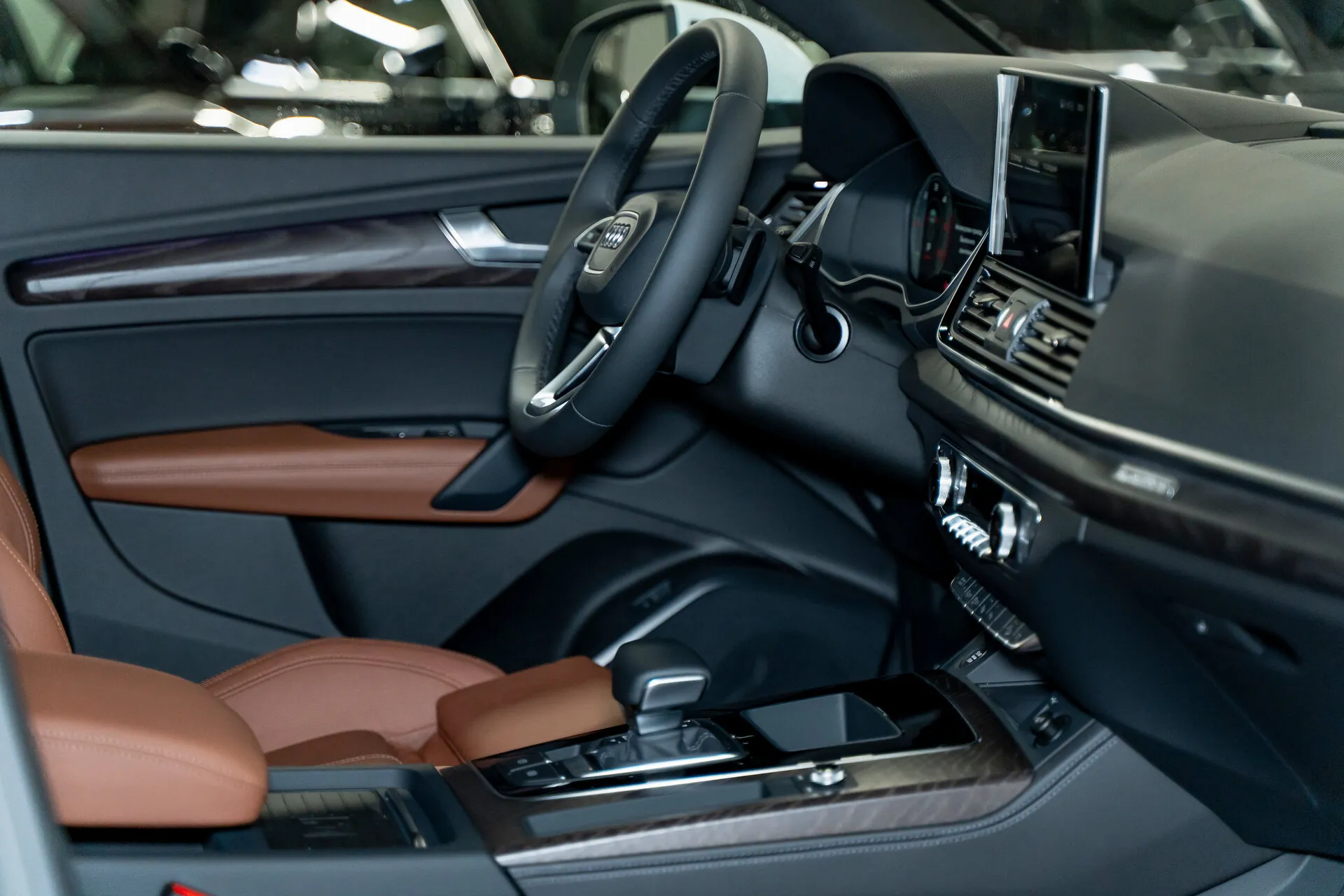 Audi Q5 Sportback, I (Fy) 2023 фото 8