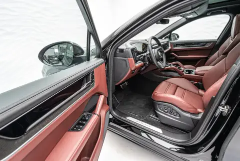 Porsche Cayenne Coupé, Iii Рестайлинг 2024 — миниатюра 2