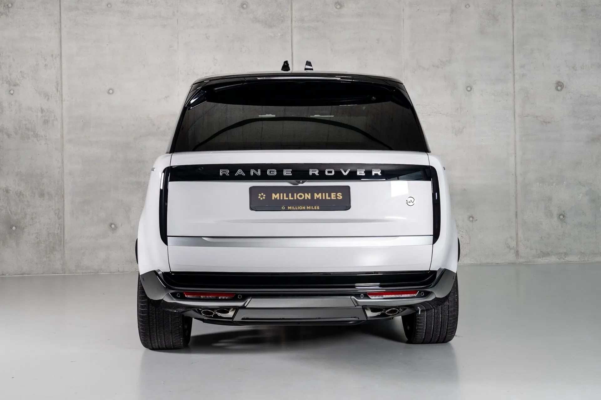 Land Rover Range Rover Long, V 2025 фото 4