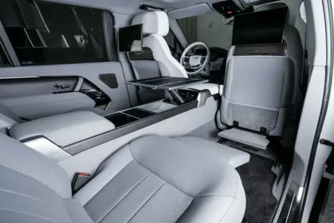 Land Rover Range Rover Long, V 2025 — миниатюра 6
