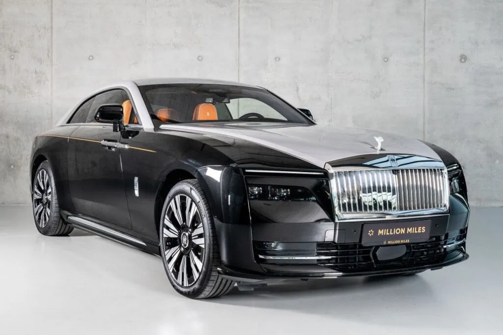 Rolls-Royce Spectre, I 2024 фото 4