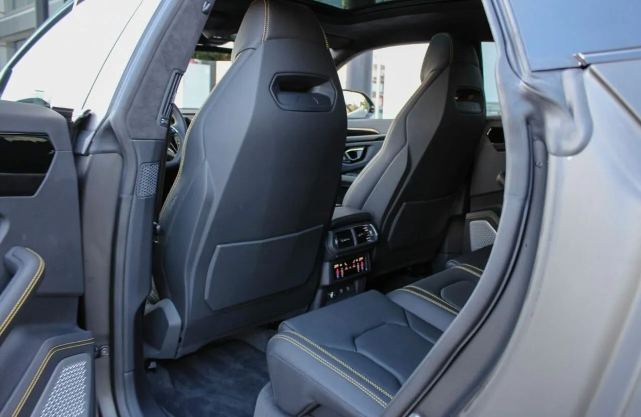 Lamborghini Urus, I 2021 фото 10