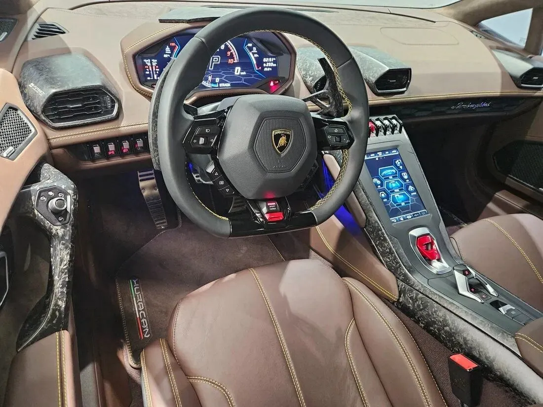 Lamborghini Huracán, I Рестайлинг 2021 фото 3