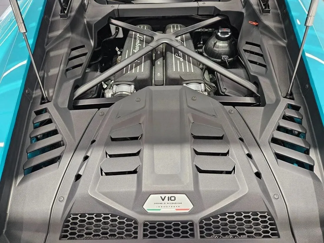 Lamborghini Huracán, I Рестайлинг 2021 фото 7