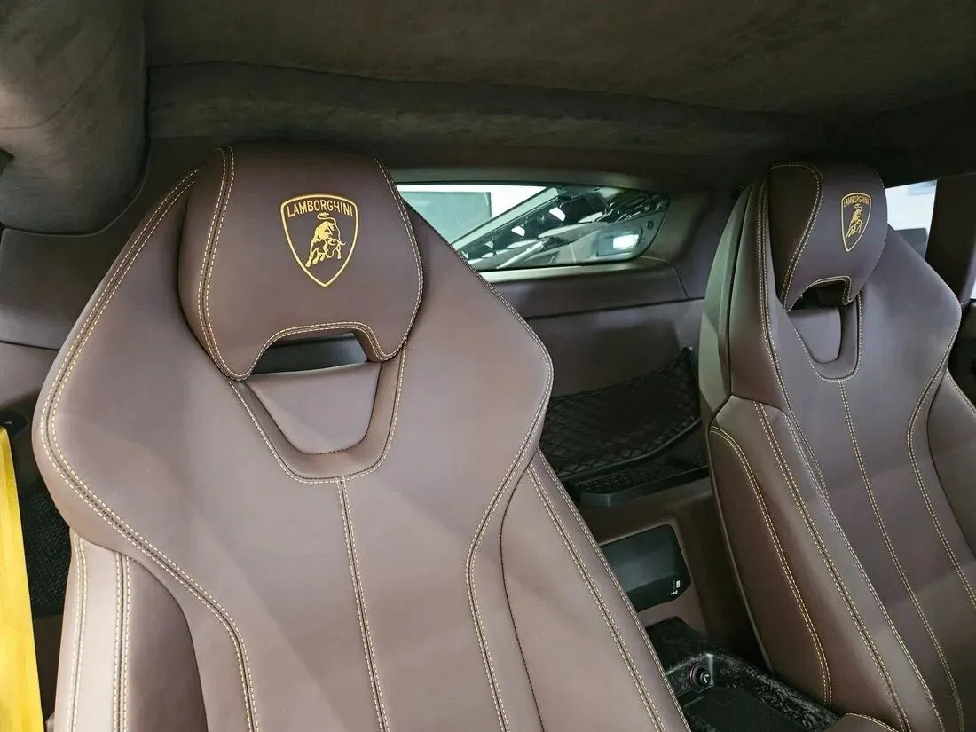 Lamborghini Huracán, I Рестайлинг 2021 фото 9