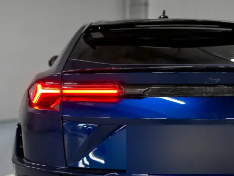 Lamborghini Urus, I Рестайлинг 2023 — миниатюра 10