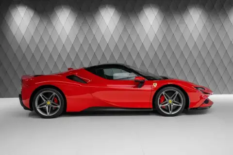 Ferrari SF90 Stradale Spider, I 2025 — миниатюра 3
