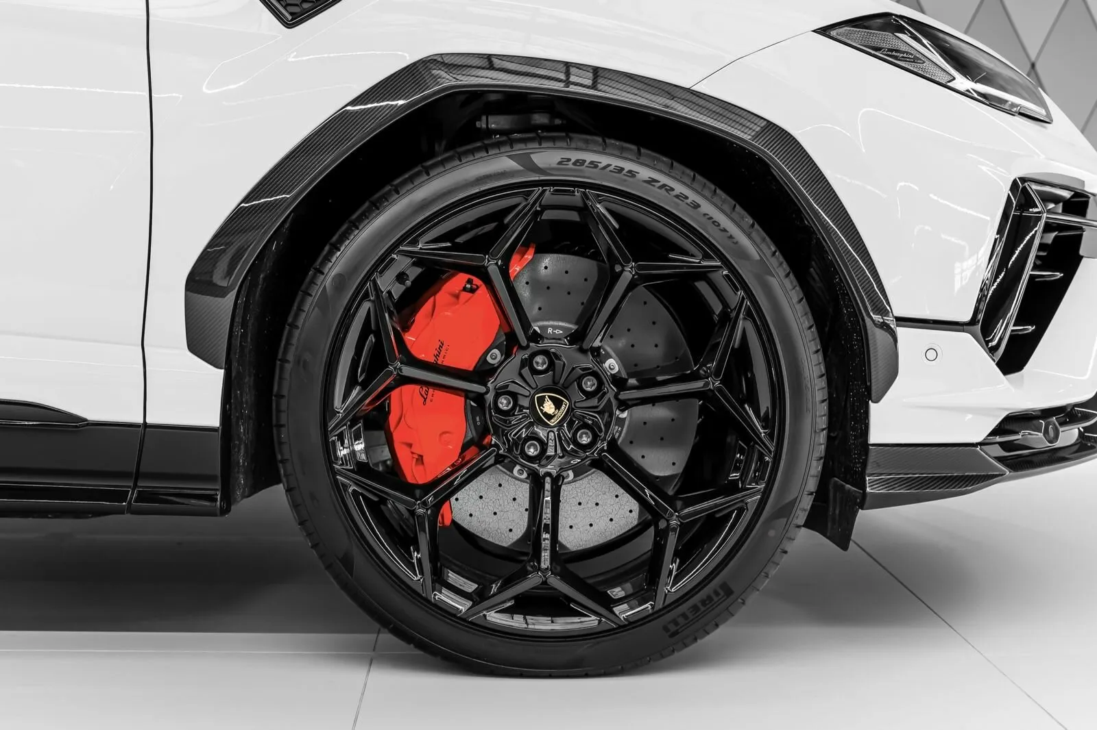 Lamborghini Urus, I Рестайлинг 2024 фото 4