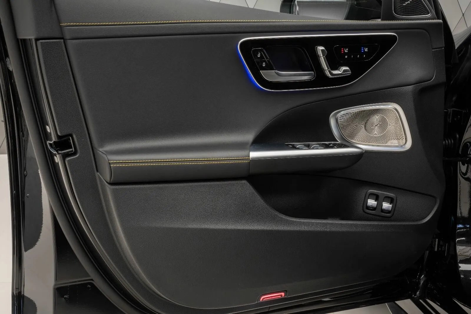Mercedes-Benz C-Класс AMG 63 AMG S, V (W206) 2025 фото 4