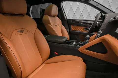 Bentley Bentayga, I Рестайлинг 2025 — миниатюра 8