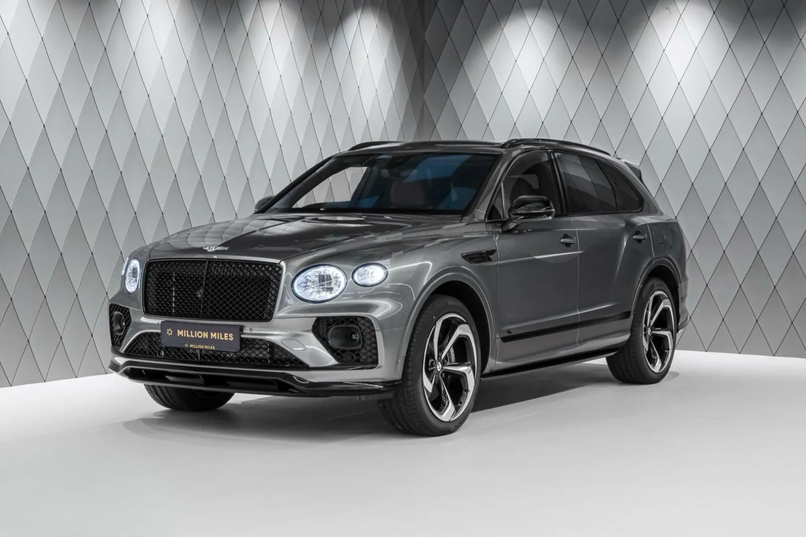 Bentley Bentayga, I Рестайлинг 2025 фото 10