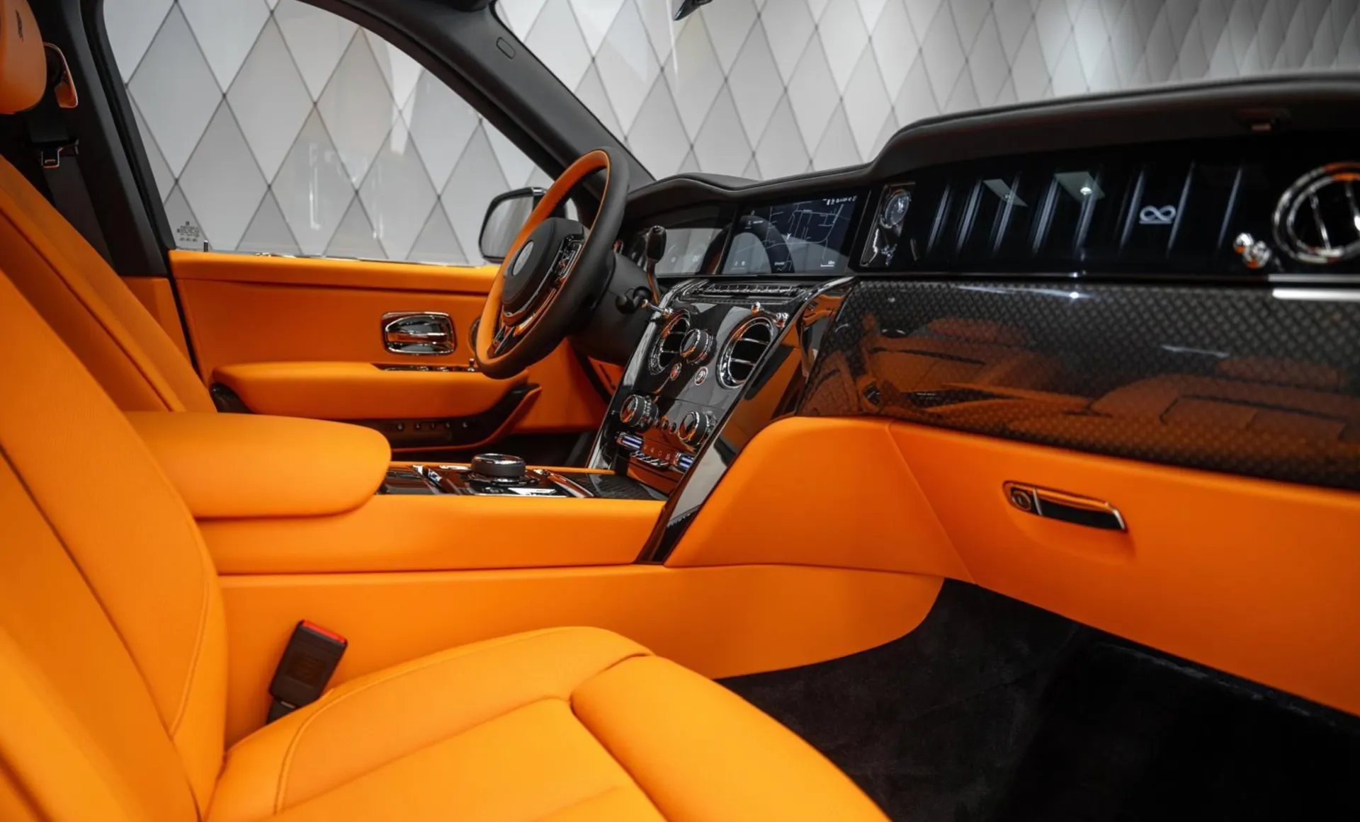 Rolls-Royce Cullinan, I Рестайлинг 2025 фото 2