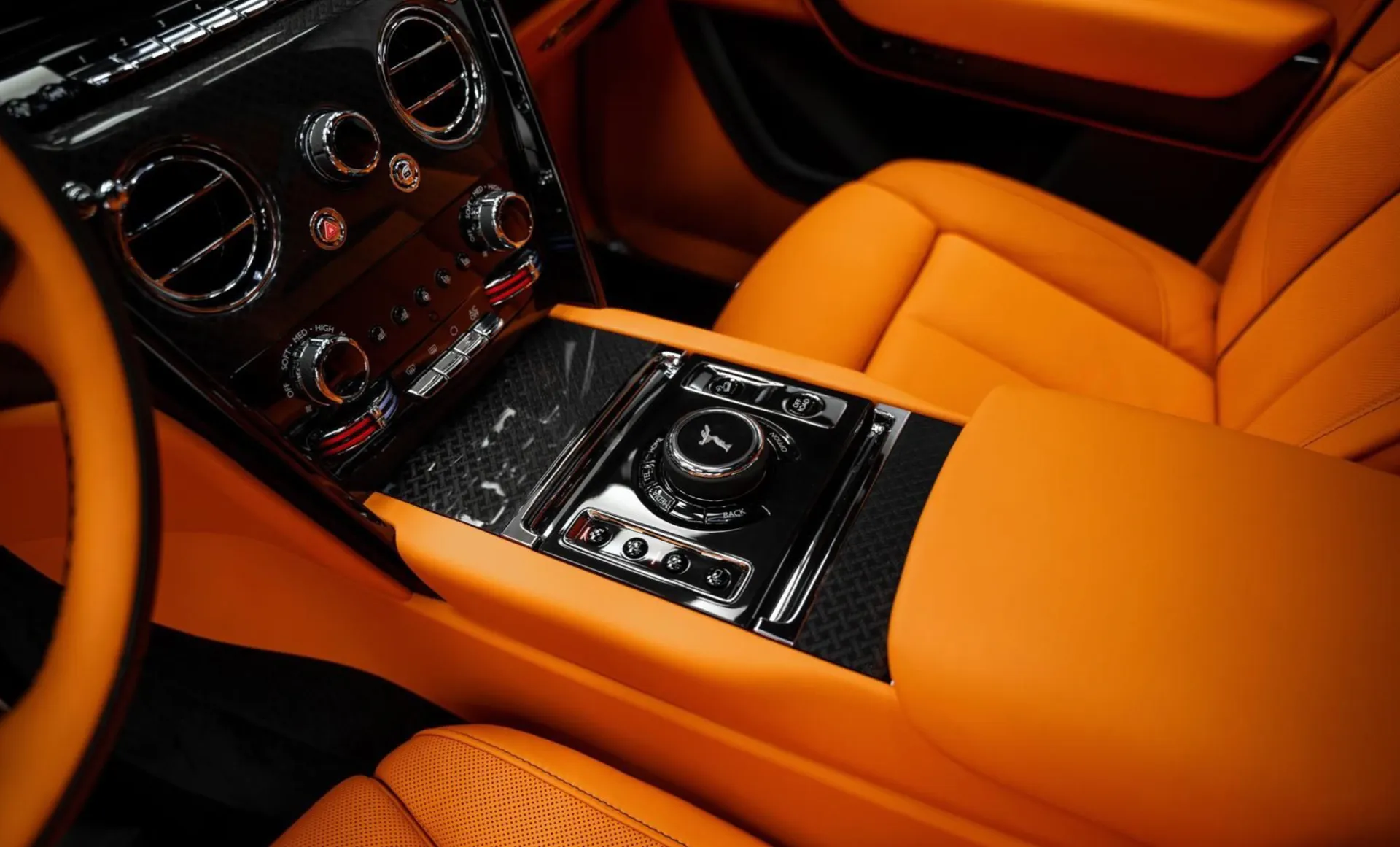 Rolls-Royce Cullinan, I Рестайлинг 2025 фото 6