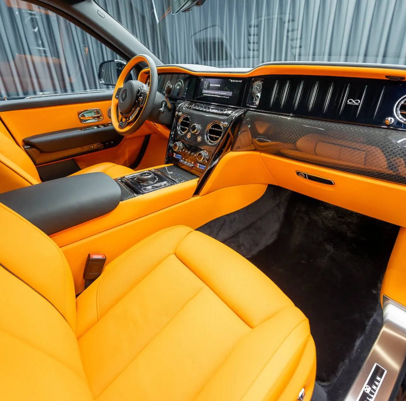 Rolls-Royce Cullinan, I Рестайлинг 2025 фото 8