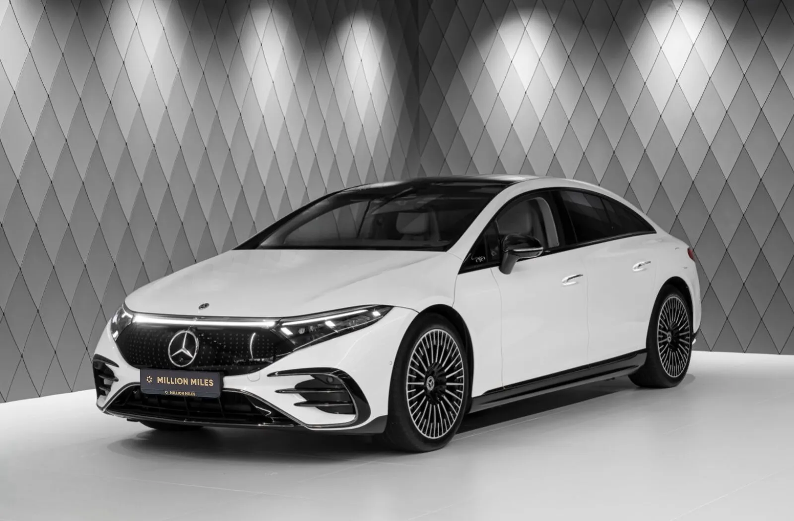 Mercedes-Benz EQS 580, I 2024 фото 4