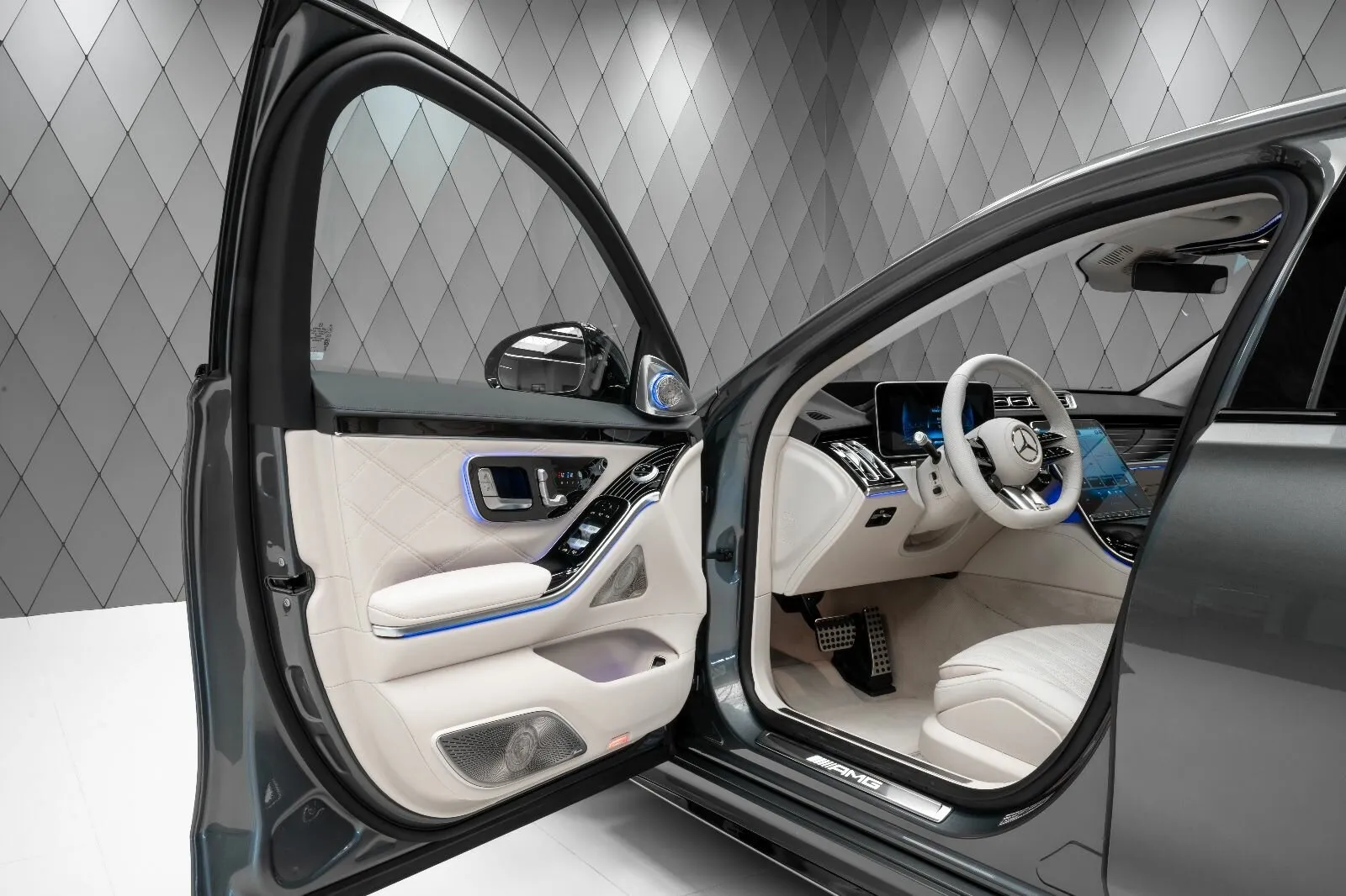 Mercedes-Benz S-Класс AMG 63 AMG Long, Iv (W223) 2025 фото 6