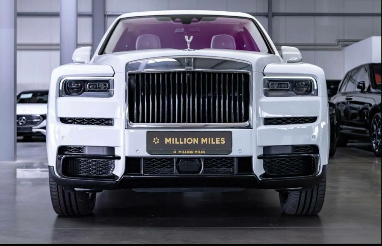 Rolls-Royce Cullinan, I 2024 фото 9