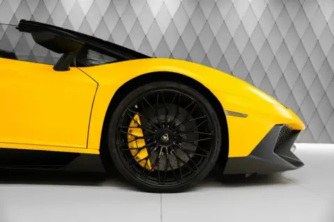 Lamborghini Aventador, I Рестайлинг 2024 — миниатюра 7