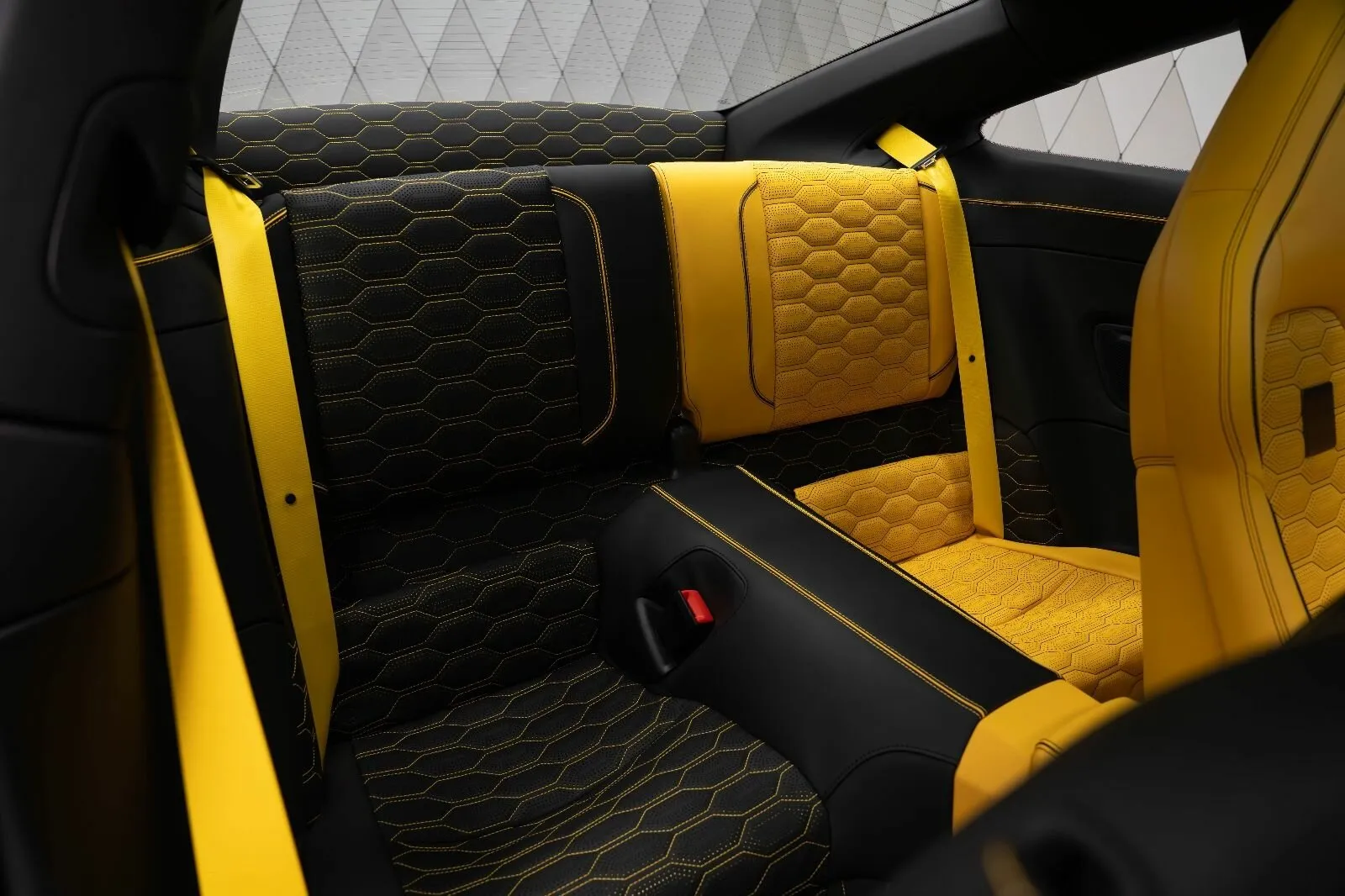 Porsche 911 Turbo S, Viii (992) 2024 фото 8