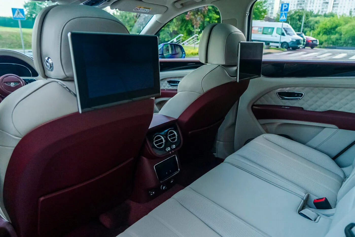 Bentley Bentayga, I Рестайлинг 2022 фото 5
