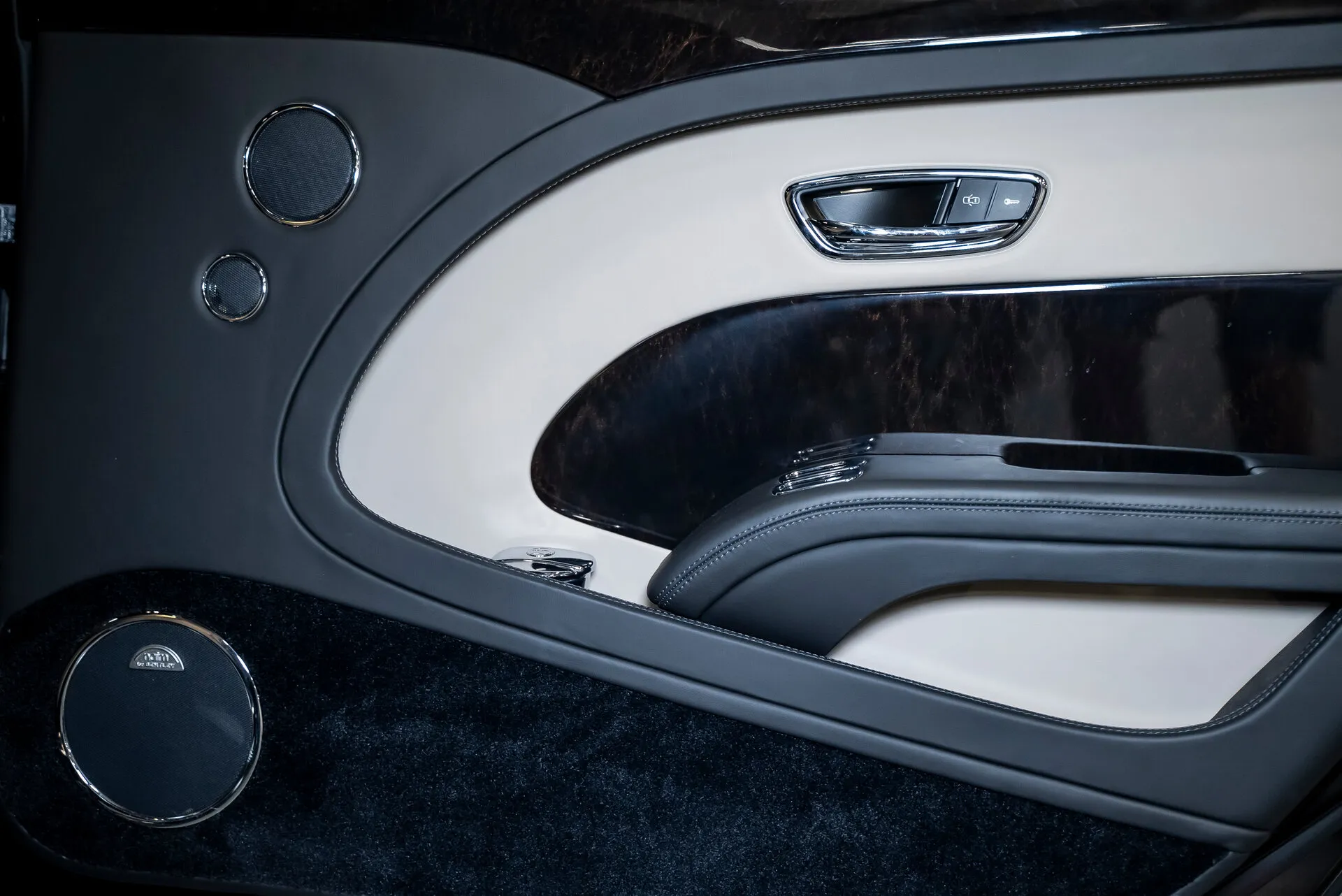 Bentley Mulsanne, Ii Рестайлинг 2017 фото 5