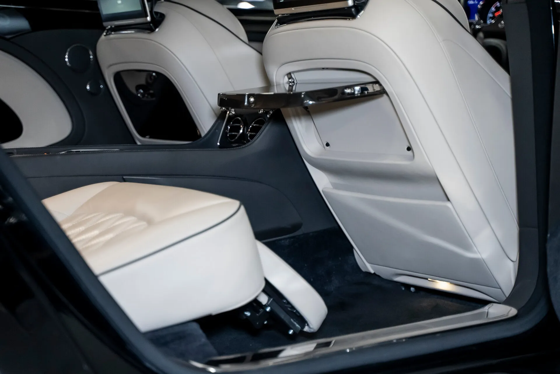 Bentley Mulsanne, Ii Рестайлинг 2017 фото 8