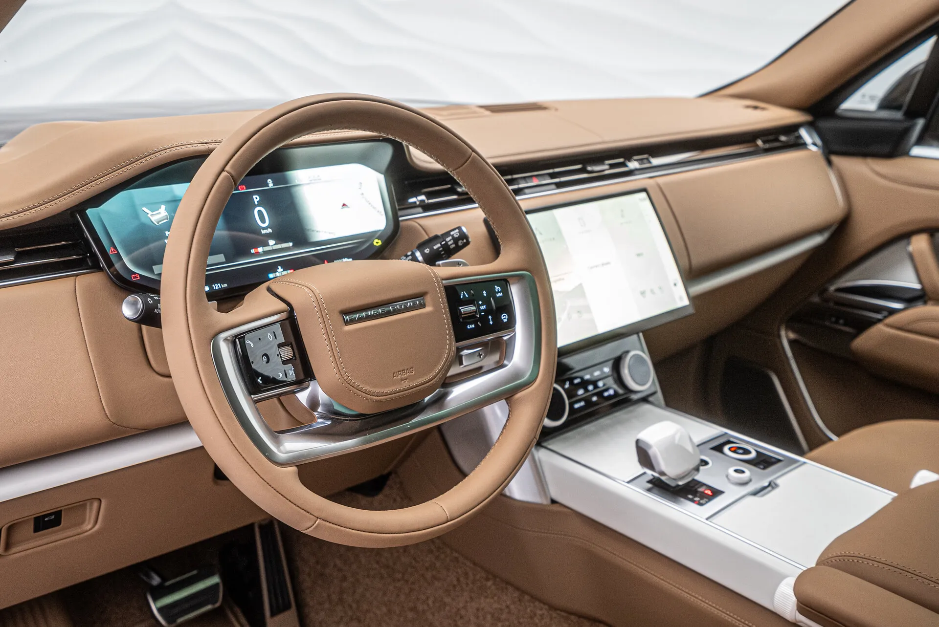Land Rover Range Rover Long, V 2025 фото 4