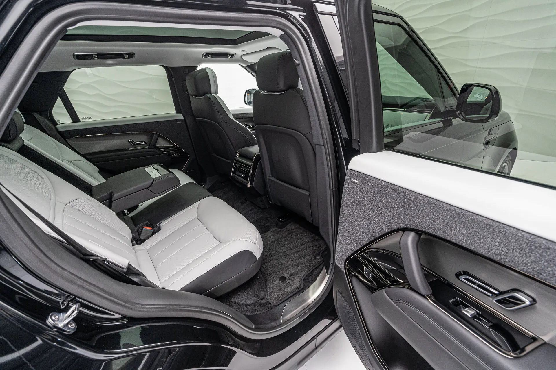 Land Rover Range Rover Sport, Iii 2025 фото 8
