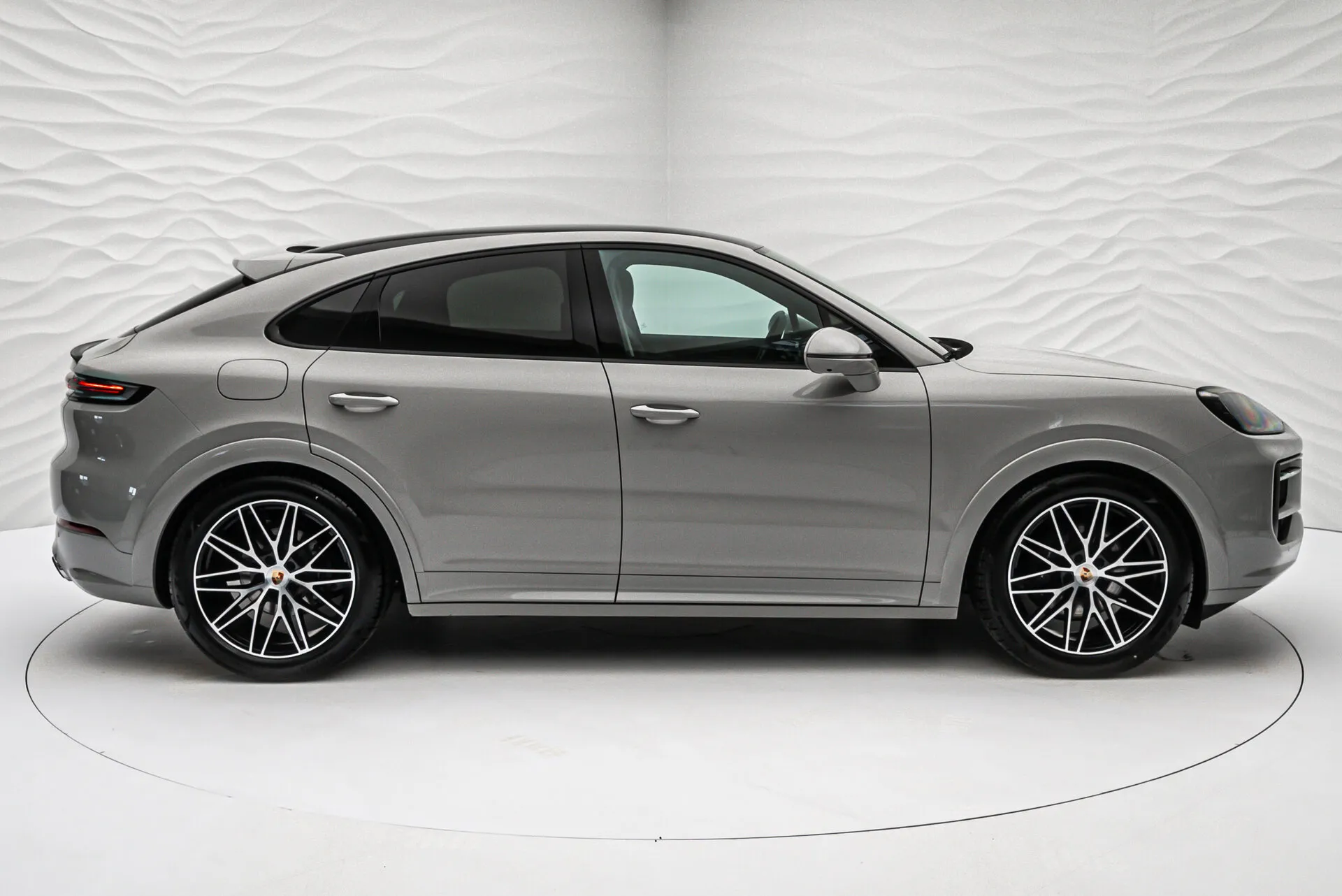 Porsche Cayenne S Coupé, Iii Рестайлинг 2025