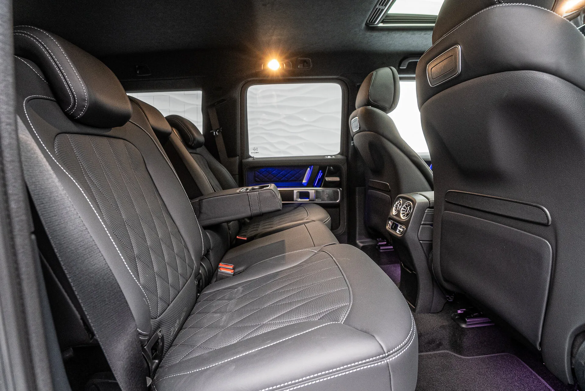 Mercedes-Benz G-Класс 400, Iii (W463) 2024 фото 10
