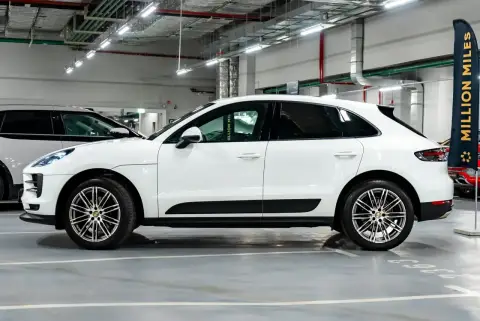 Porsche Macan, I Рестайлинг 2021 — миниатюра 7