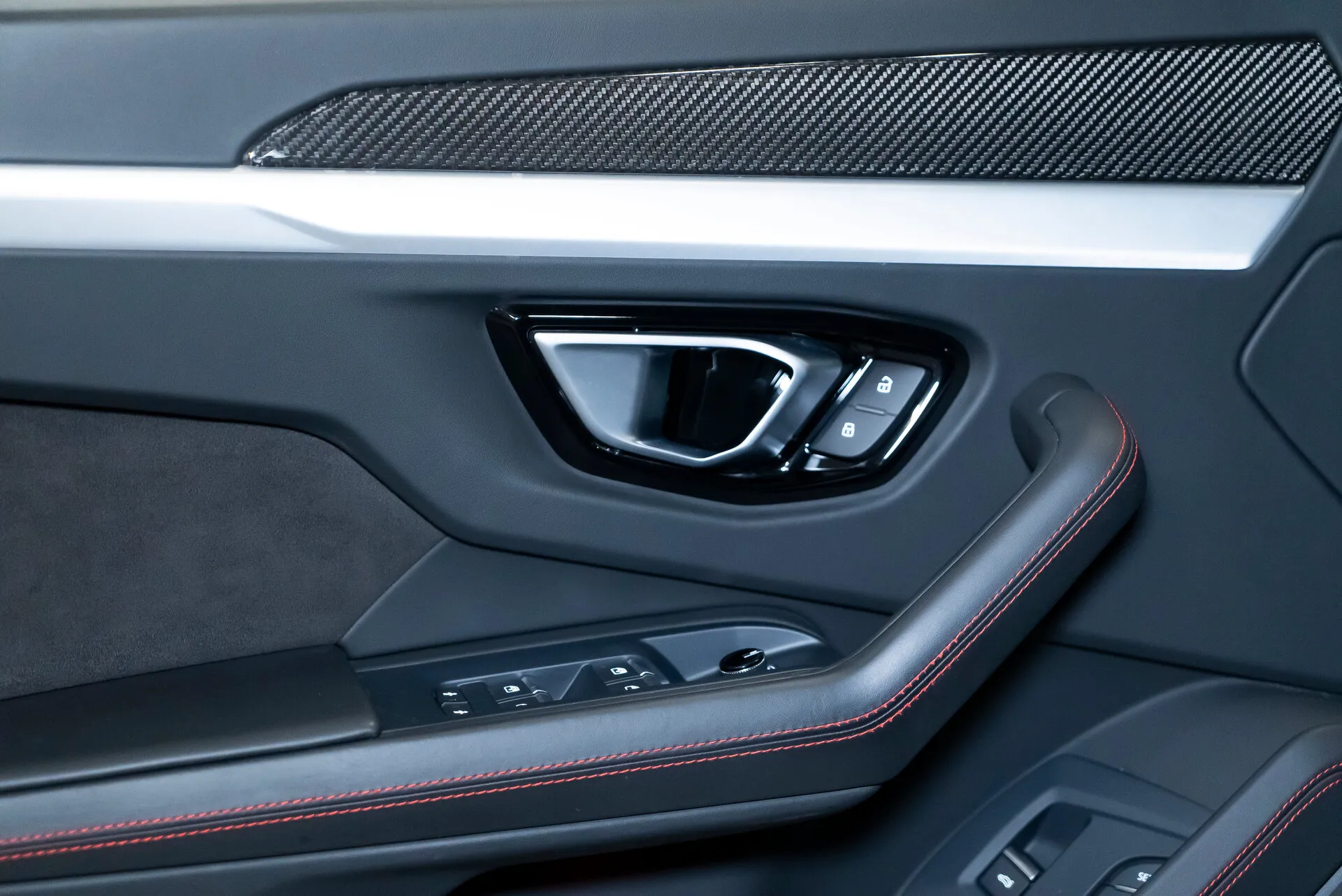 Lamborghini Urus, I 2019 фото 9