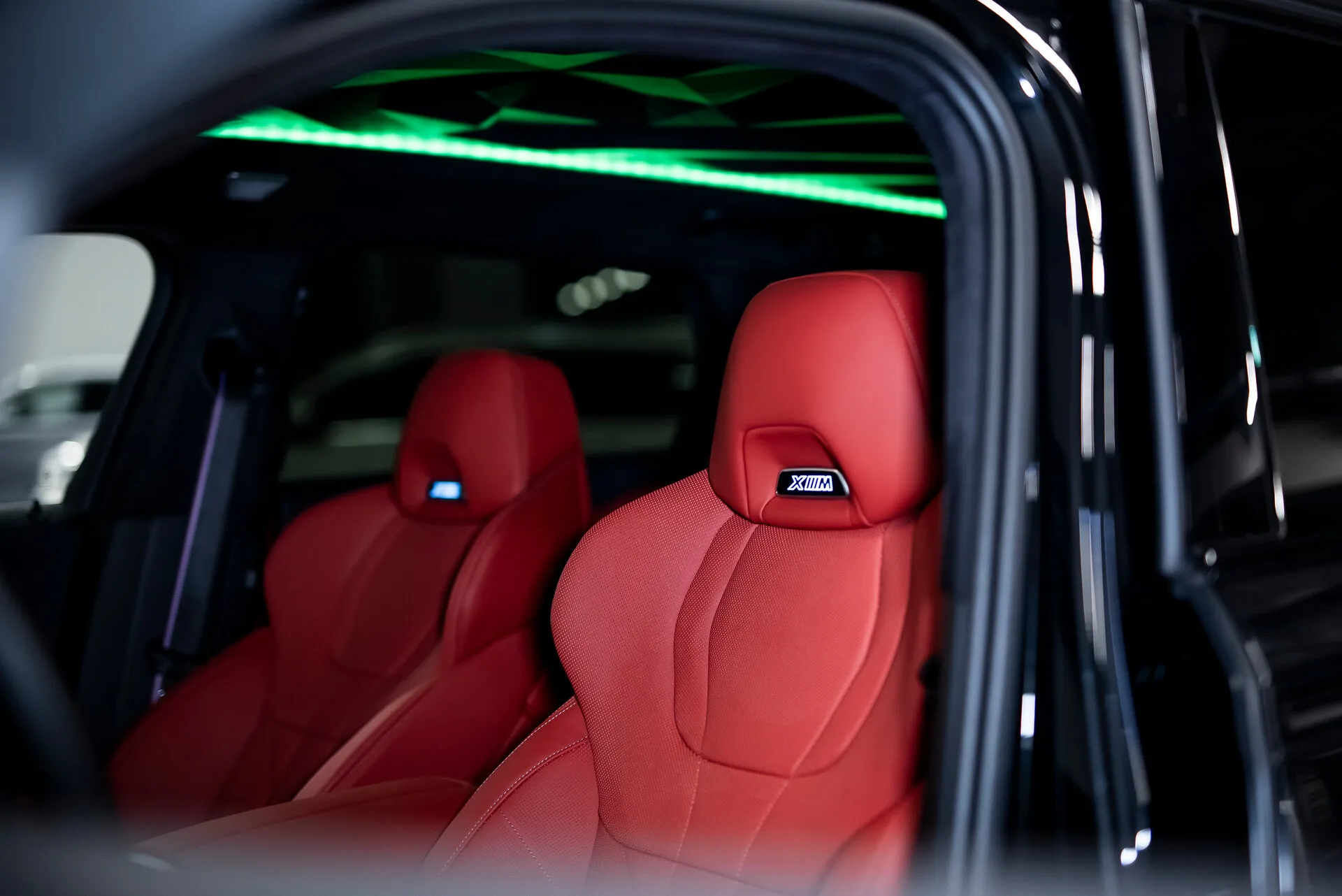BMW Xm, I 2023 фото 3