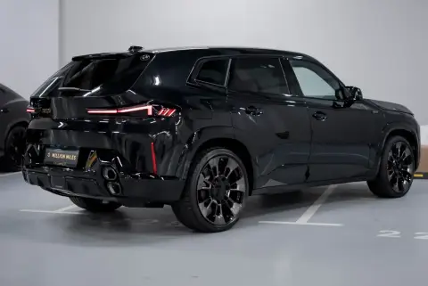 BMW Xm, I 2023 — миниатюра 7