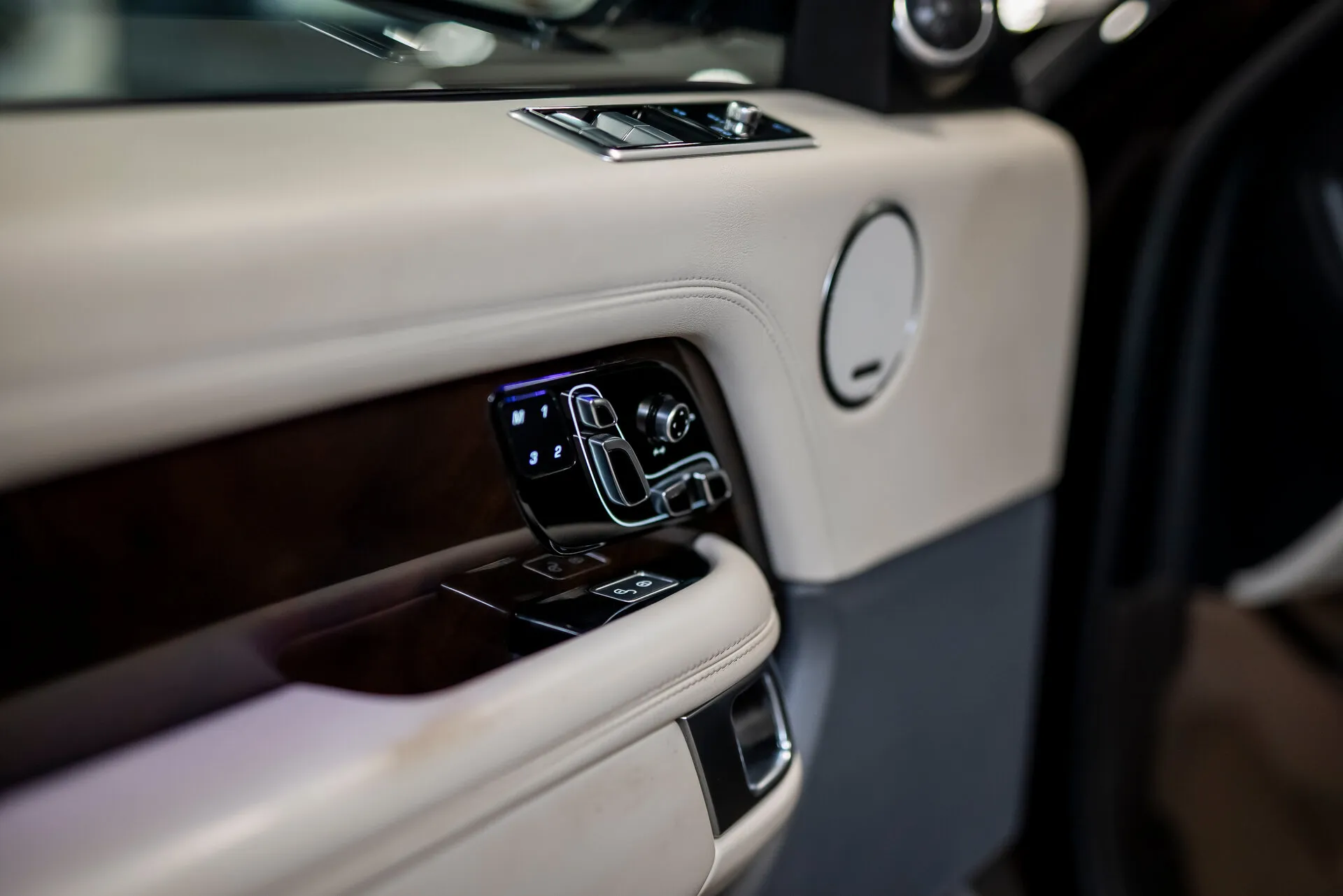 Land Rover Range Rover, Iv Рестайлинг 2020