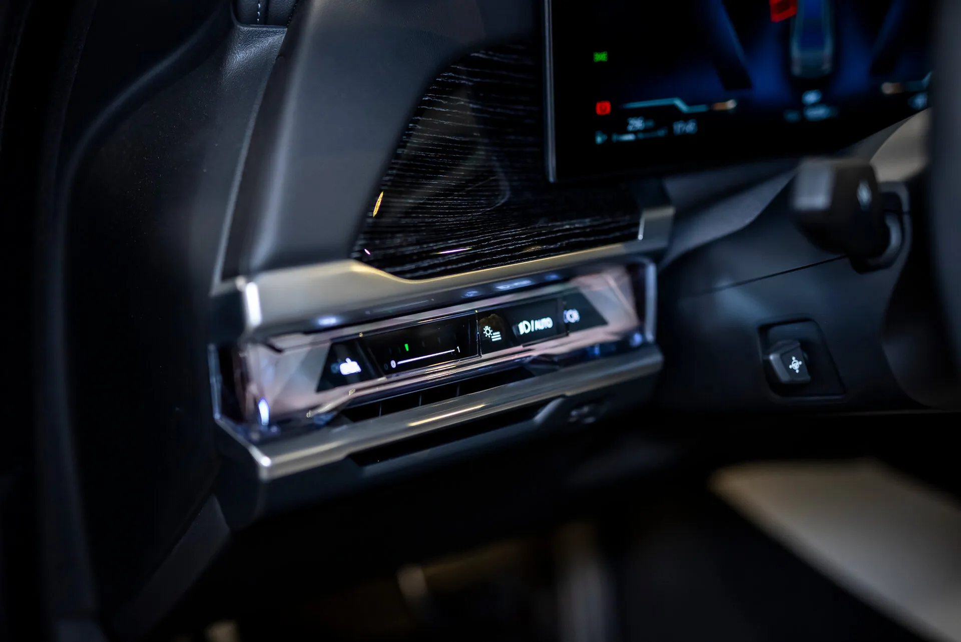 BMW 7 Серия 740, Vii (G70) 2023 фото 3