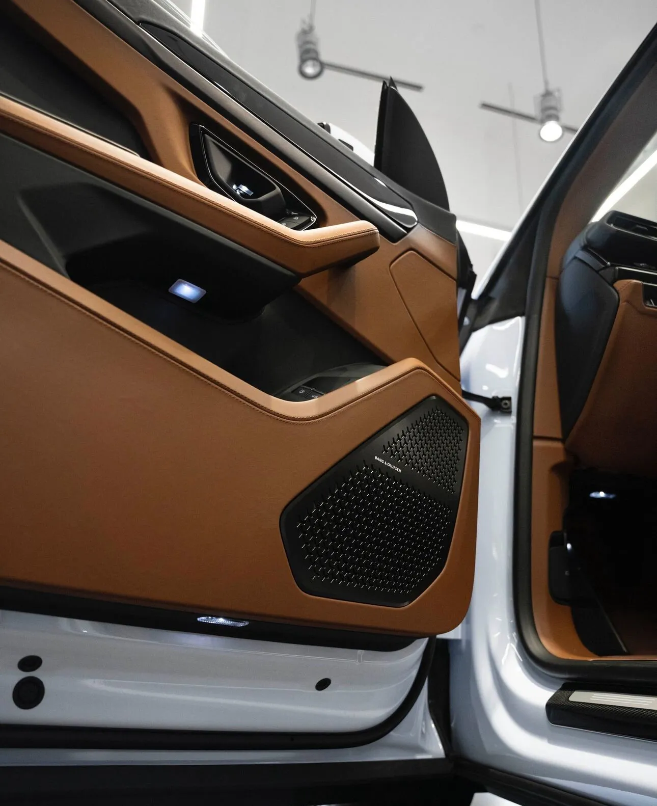 Lamborghini Urus, I Рестайлинг 2025 фото 5