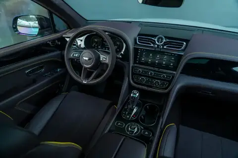 Bentley Bentayga, I Рестайлинг 2024 — миниатюра 1