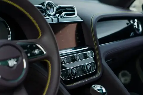 Bentley Bentayga, I Рестайлинг 2024 — миниатюра 9