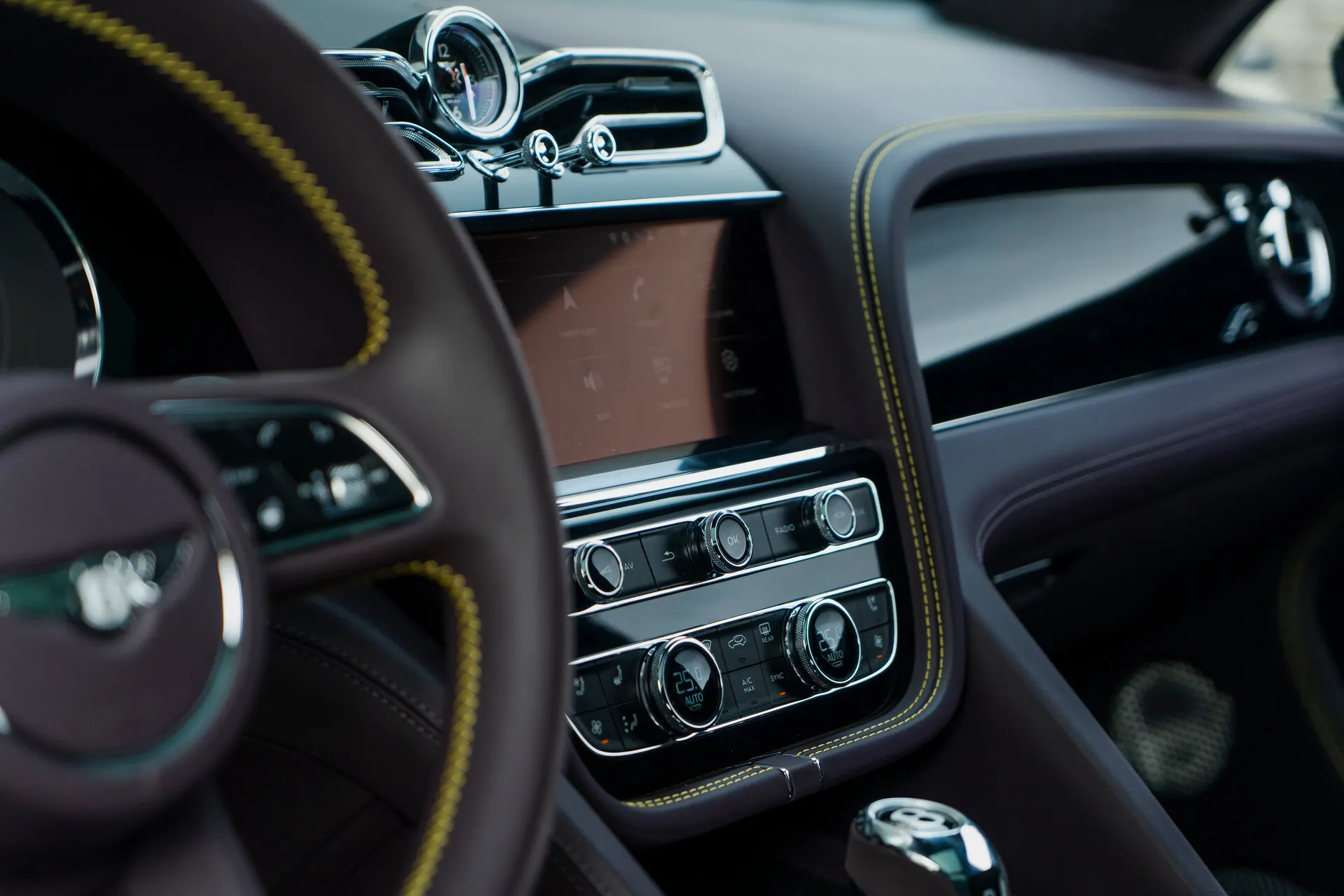 Bentley Bentayga, I Рестайлинг 2024 фото 9